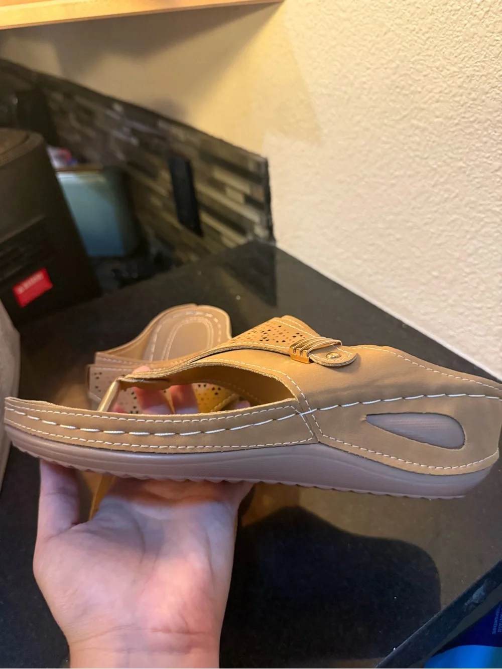 Mayberry Tan Women’s Sandals